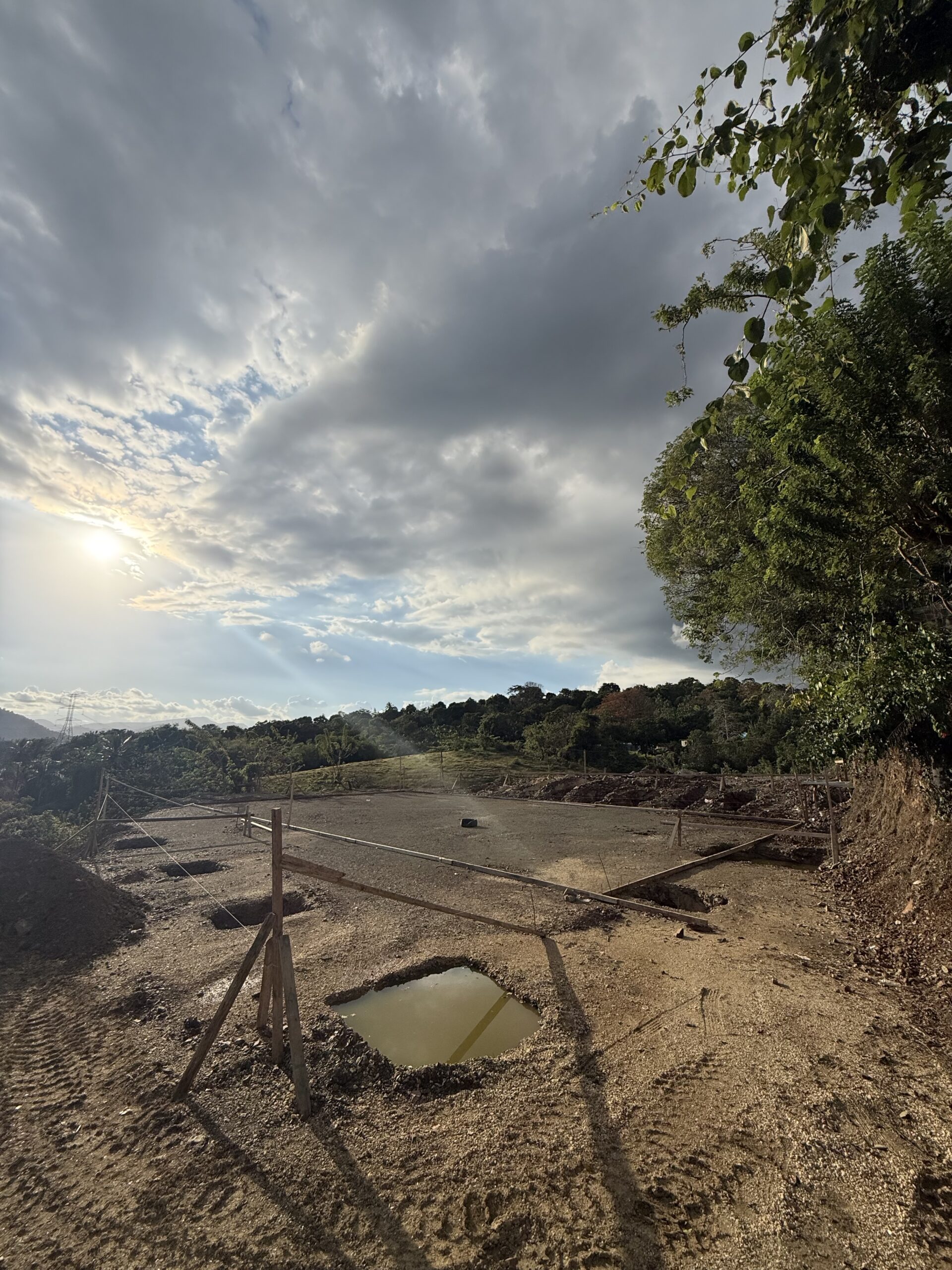 Avances Cancha Multi Uso San Francisco